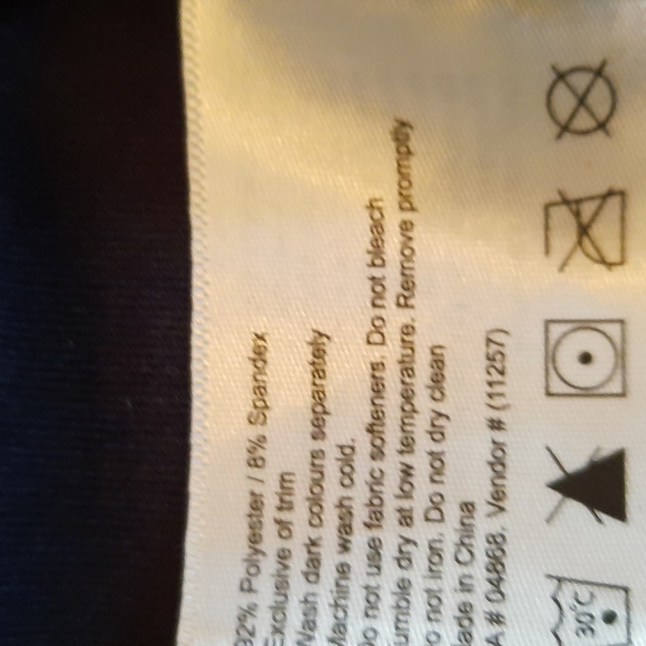 MEC sleeveless top Sz M - Picture 6 of 6